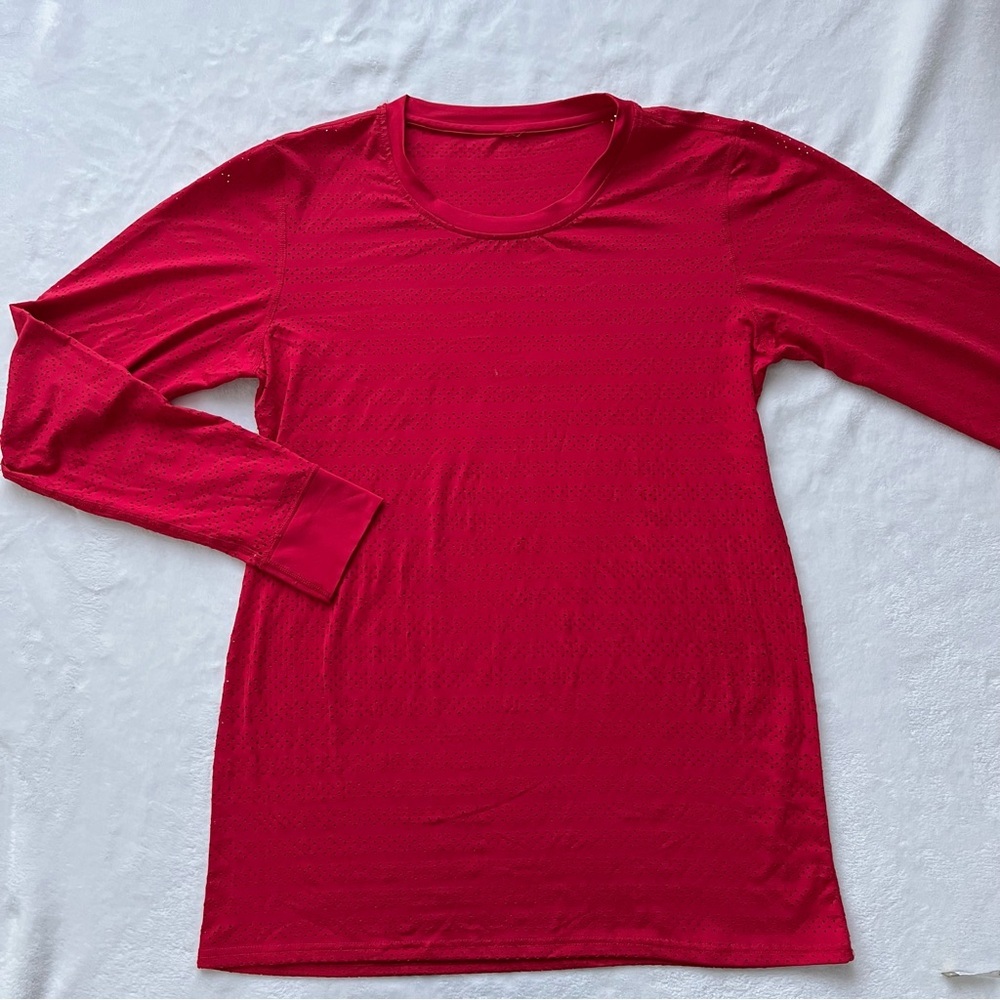 Zyia Active Chill Perforated Long Sleeve Red T-Shirt